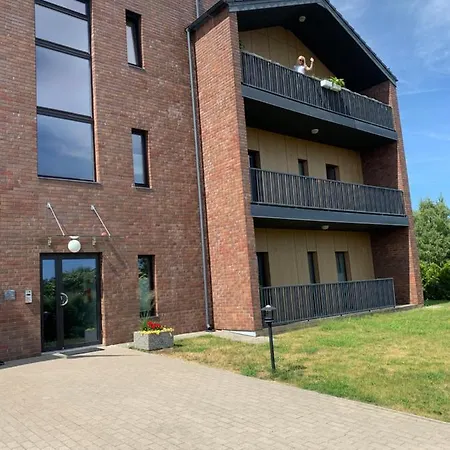 Merikotka * Kuressaare